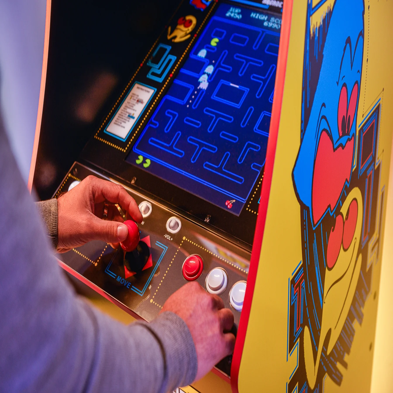 Pacman Legacy Deluxe Edition Arcade Machine - Classic Retro Gaming Console for Home Entertainment